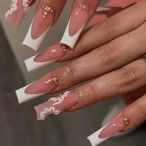10 Pieces Short Square Full Cover Handmade False Nails, Romantic Nude Pink French Manicure With 3D Flower And Rhinestone Ornaments, Reusable Fashion Press On Nails For Ladies Daily Life, Dating And Events, Nail Rhinestones