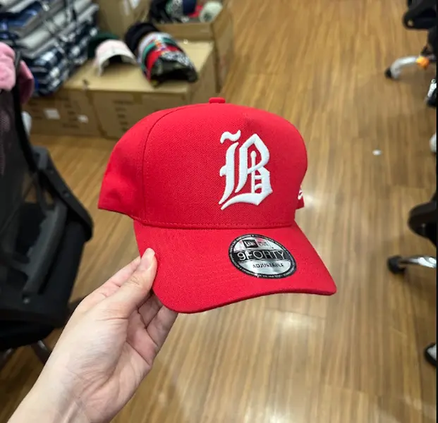 NY Yankees New Era Adjustable Baseball Collection Hats, Red Black White Cap Collection for Streetwear, Game Day & Daily Wear