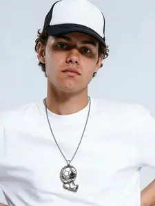 Spiritrain Soccer Ball Pendant Necklace, Stainless Steel Dainty Charm, 3D Soccer Sneaker Jewelry, Sports Lover Gift, Hip Hop Fashion