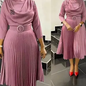 Refined Women's plus Size Solid Color Pleated Dress