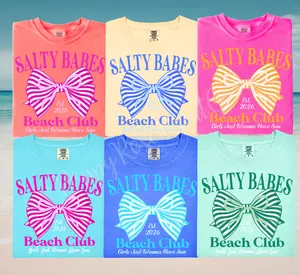 Salty babes beach club Shirt Comfort Colors, Trendy Graphic Women's Tee, Gift for Her