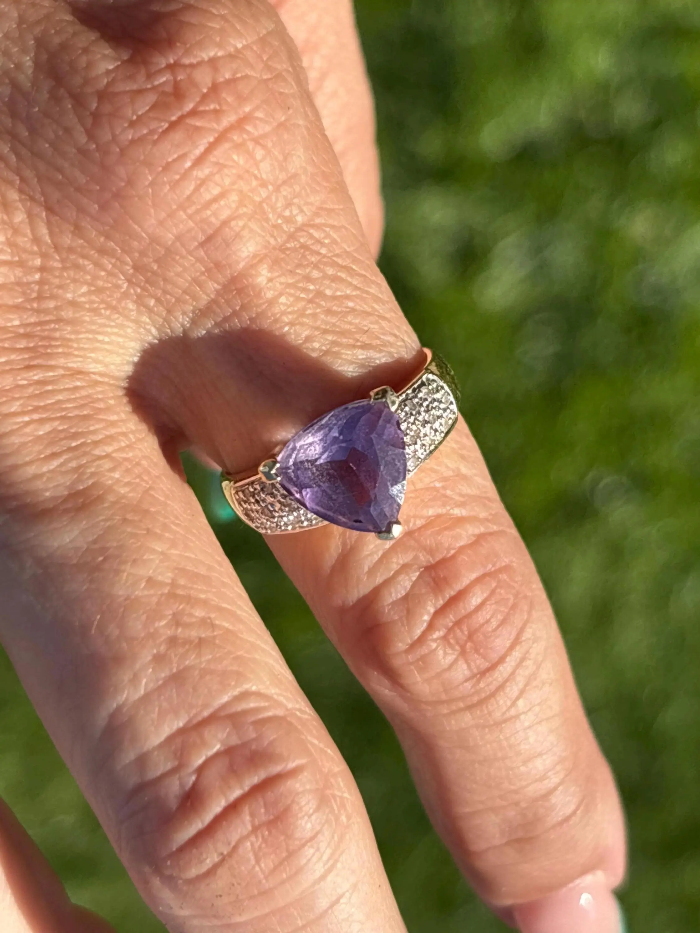 10K Gold Amethyst and Diamond Ring - Size 8 - Trillion Cut