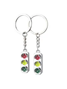 2pcs Creative Traffic Light Keychain, Light Shape Car Culture Keyring, Unisex Gift Key Chain Bag Pendant