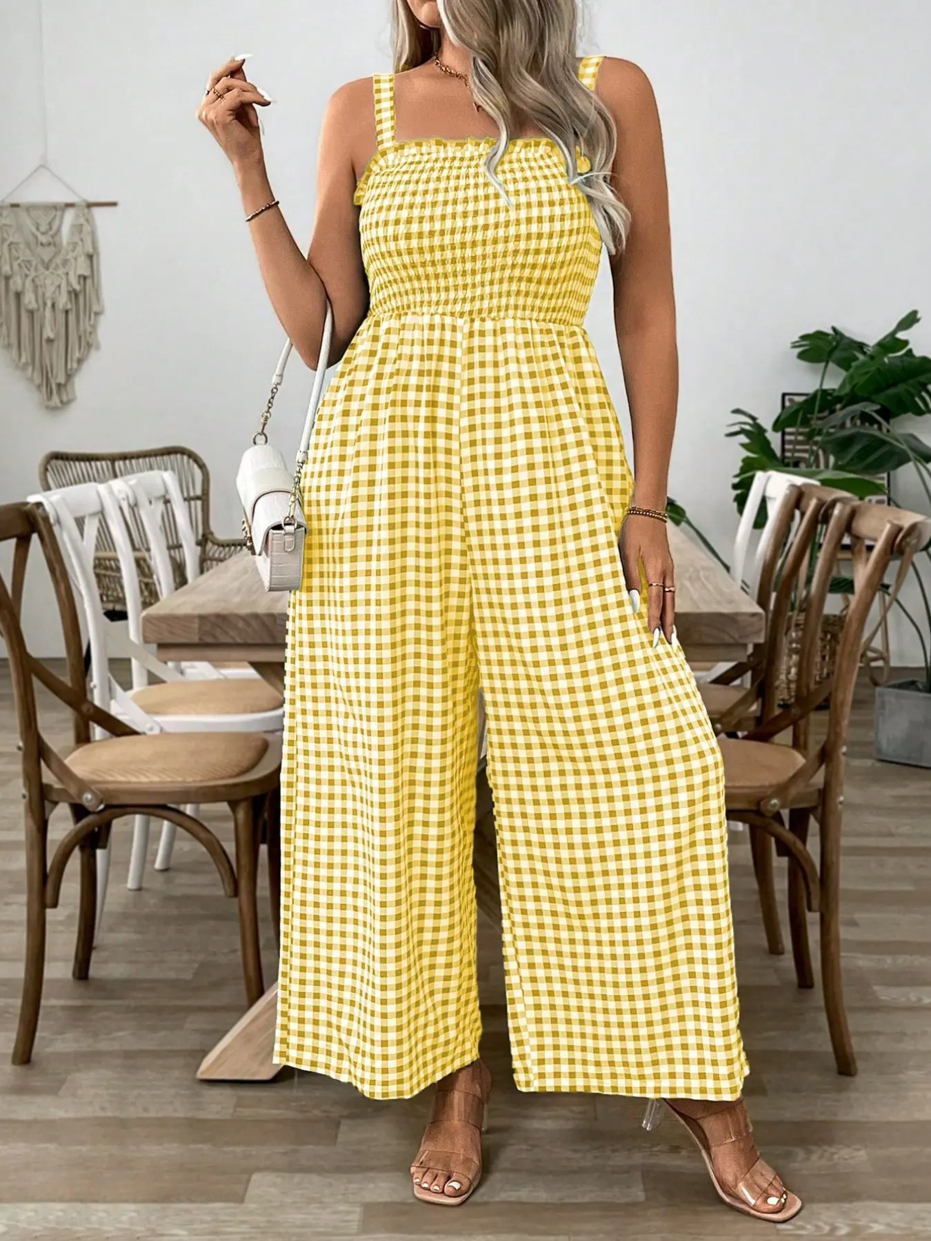 Women's Plus Size Plaid Front Chest Gathered Elastic Fit Slimming Tank Overalls Jumpsuit Casual Summer Jumpsuits Summer Style, Casual Fashion One-Piece Womenswear