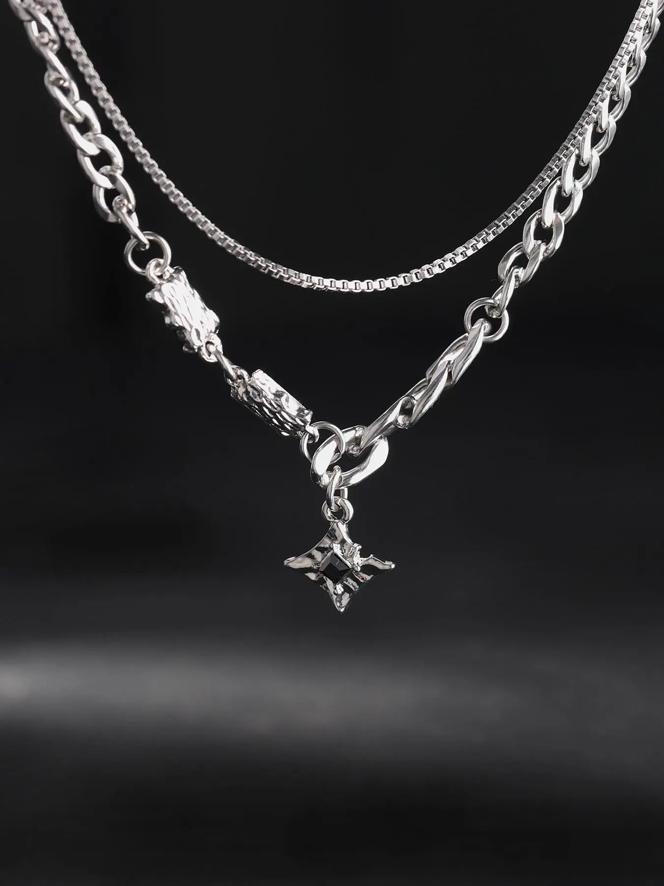 Men's Punk Style Rhinestone Decor Pendant Cuban Link Design Necklace, Double Layer Chain Trendy Jewelry for Party, Daily Clothing Decor, Exquisite Jewelry for Birthday Gift without Box