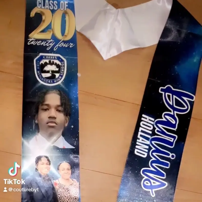 Graduation stole