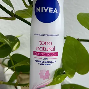 Nívea aerosol tono natural