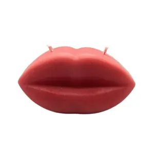 Sexy Red Lips Candle Non Scented Double Wick Beautiful Novelty Candle for Aesthetic Appeal