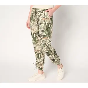 Martha Stewart Signature Petite Pull-On Tapered Cargo Ankle Pants
