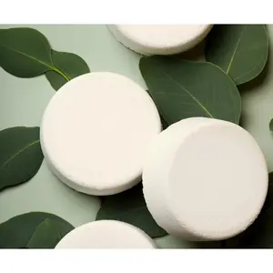 Eucalyptus & Menthol Shower Steamer Eucalyptus & Menthol Shower Steamer