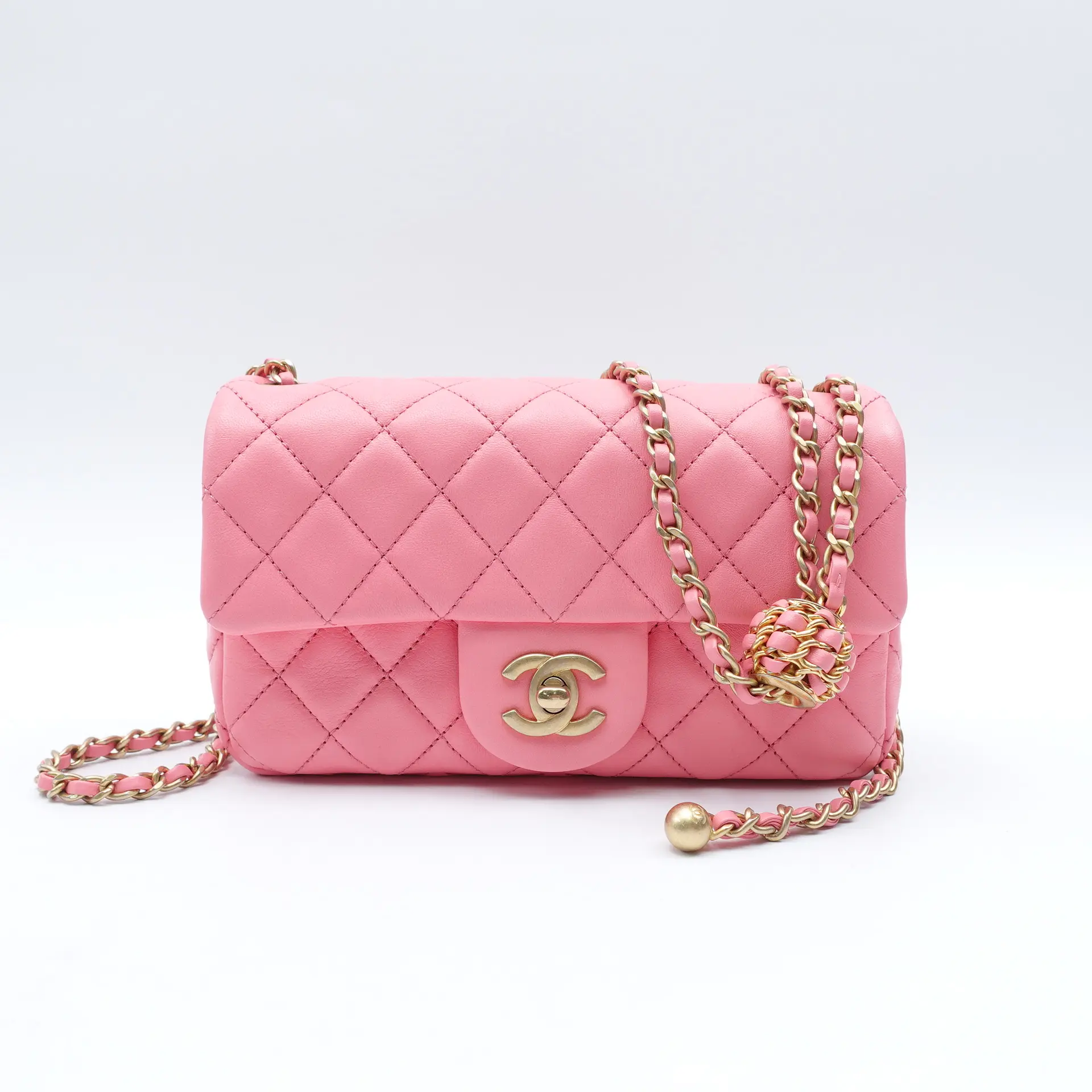 Pre-owned CHANEL Lambskin Shoulder Bags Classic Flap Pink Leather Shoulder Bag T10381244