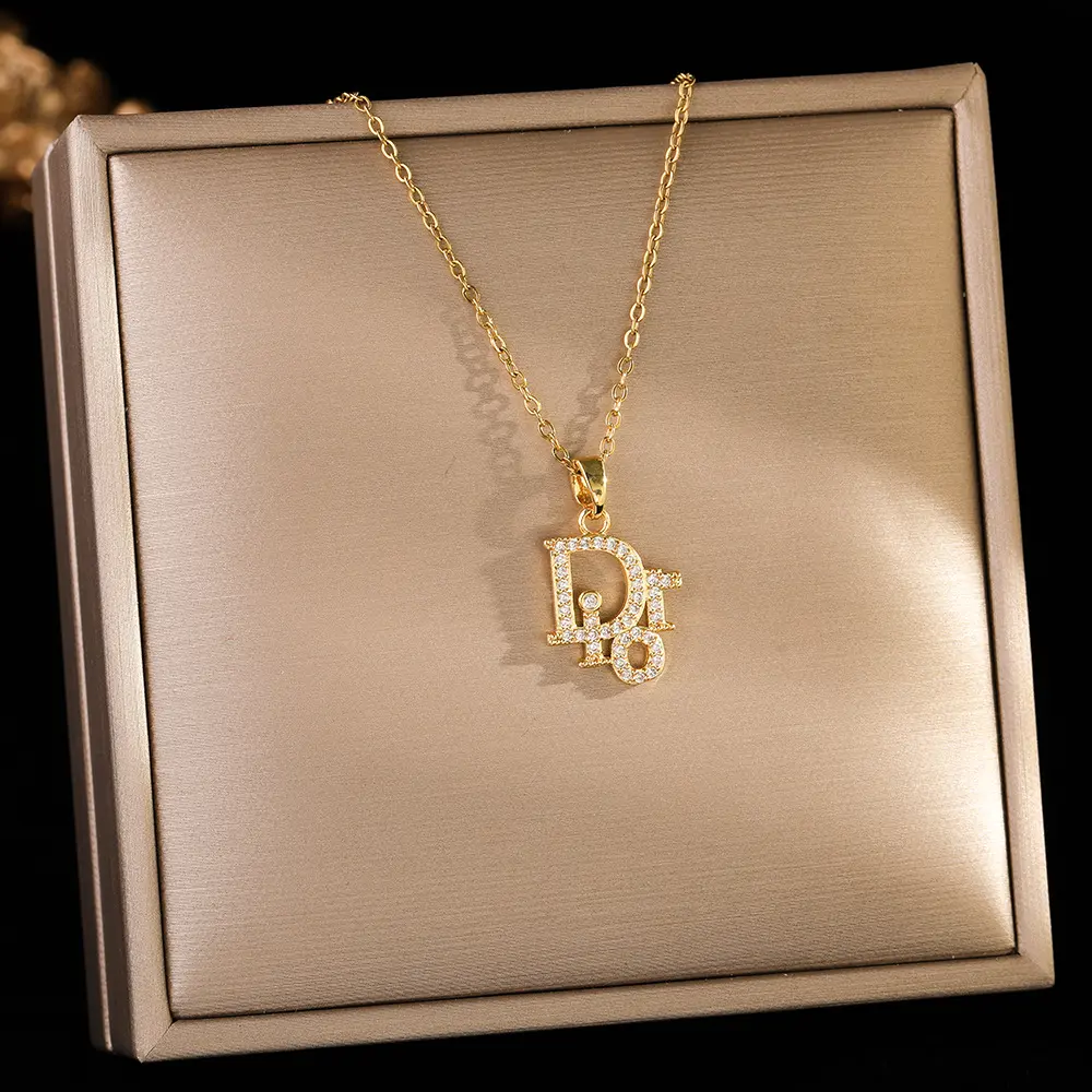 8441-Gold - Single Pendant
