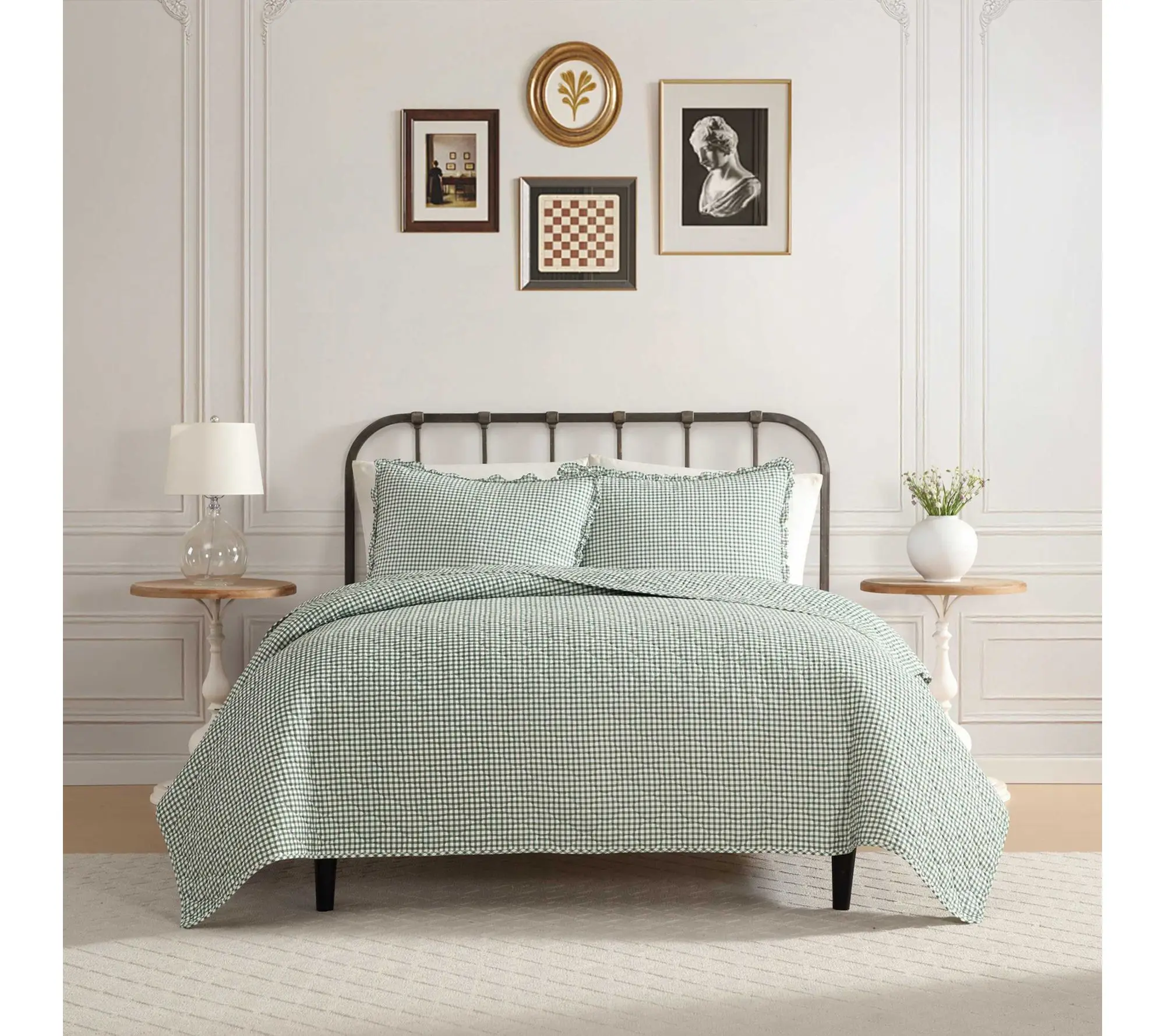 Laura Ashley Gracies Gingham Cotton Full/Queen Quilt Set