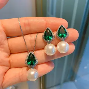Tik Tok hot style green spike crystal pear-shaped necklace European and American earrings jewelry pearl necklace wedding dinner party accessories
