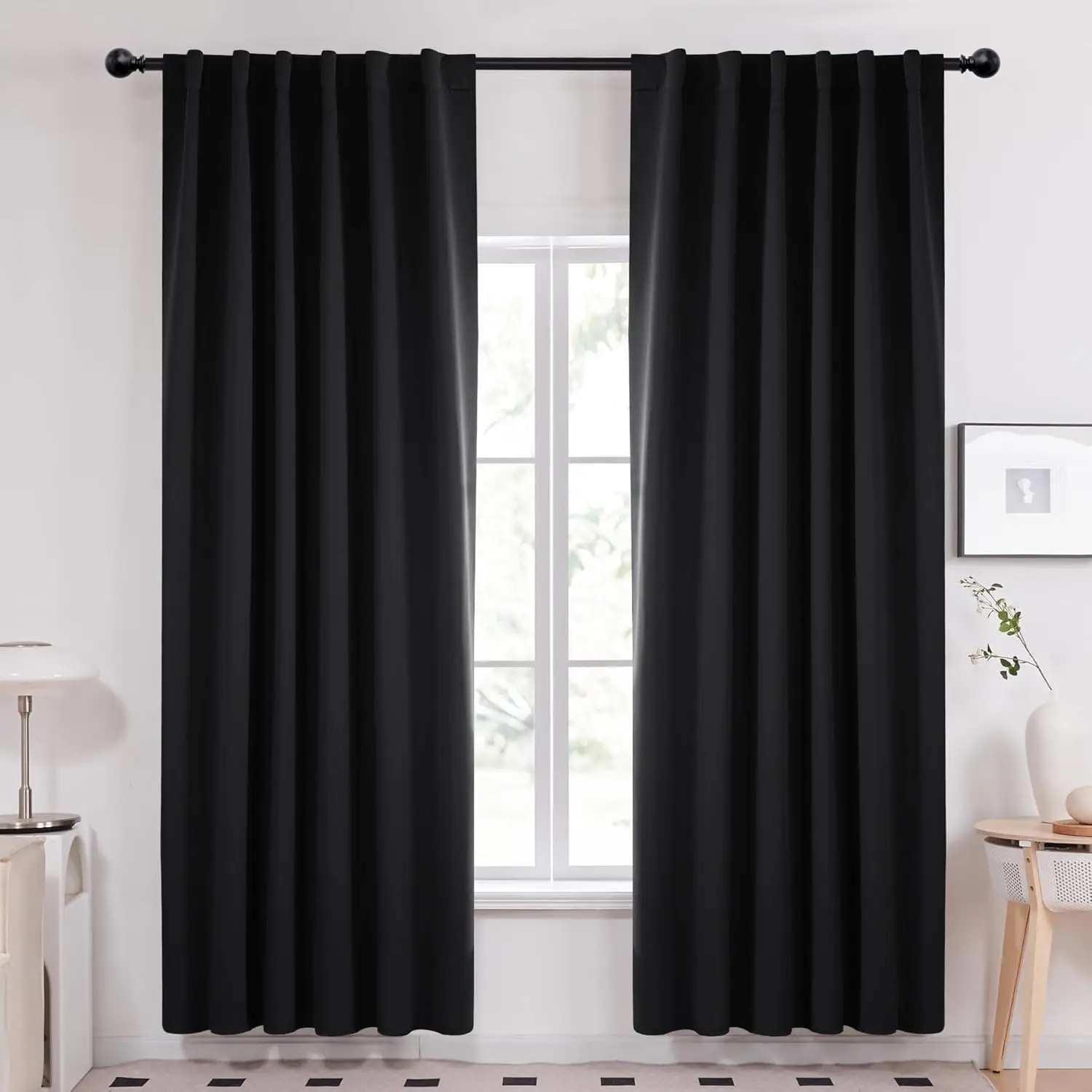 Deconovo Blackout Curtains (2 Panels, block 85%-95% of light, Single Layer with Back Tab and Rod Pocket) - Thermal Insulated, Soundproof Drapes for Li