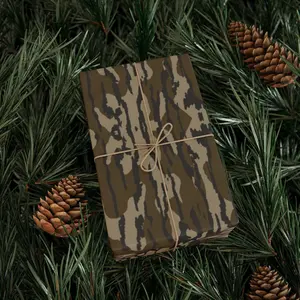 Bottomland Camo Hunting Wrapping Paper, Men Wrapping Paper, Birthday Wrapping Paper for Men, Woman Bottomland Camo Gift