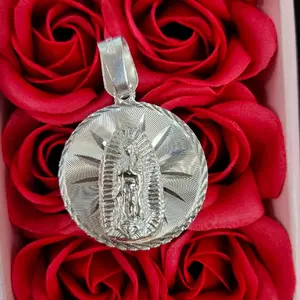 virgencita en plata 925