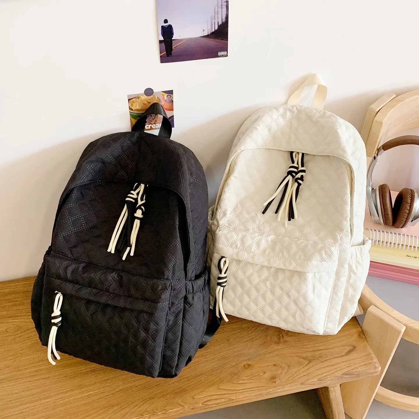 Large Capacity Backpack, Men's And Women's Student Computer BagMulti Pocket Waterproof And Wear-resistant Commuting Backpack