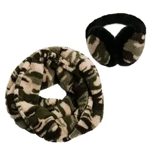 Top It Off Womens Sherpa Fleece Infinity Scarf & Earmuff 2 PC Set (Green Camouflage)