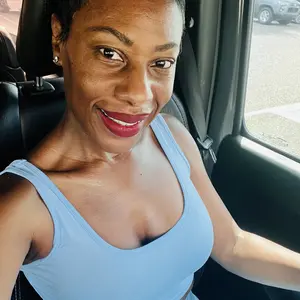 Product Review of Micro Ingredients Multi Collagen Peptides Powder - Hydrolyzed Protein Peptides (Type I,II,III,V,X) with Hyaluronic Acid, Biotin & Vitamin C Unflavored from U**e B**y