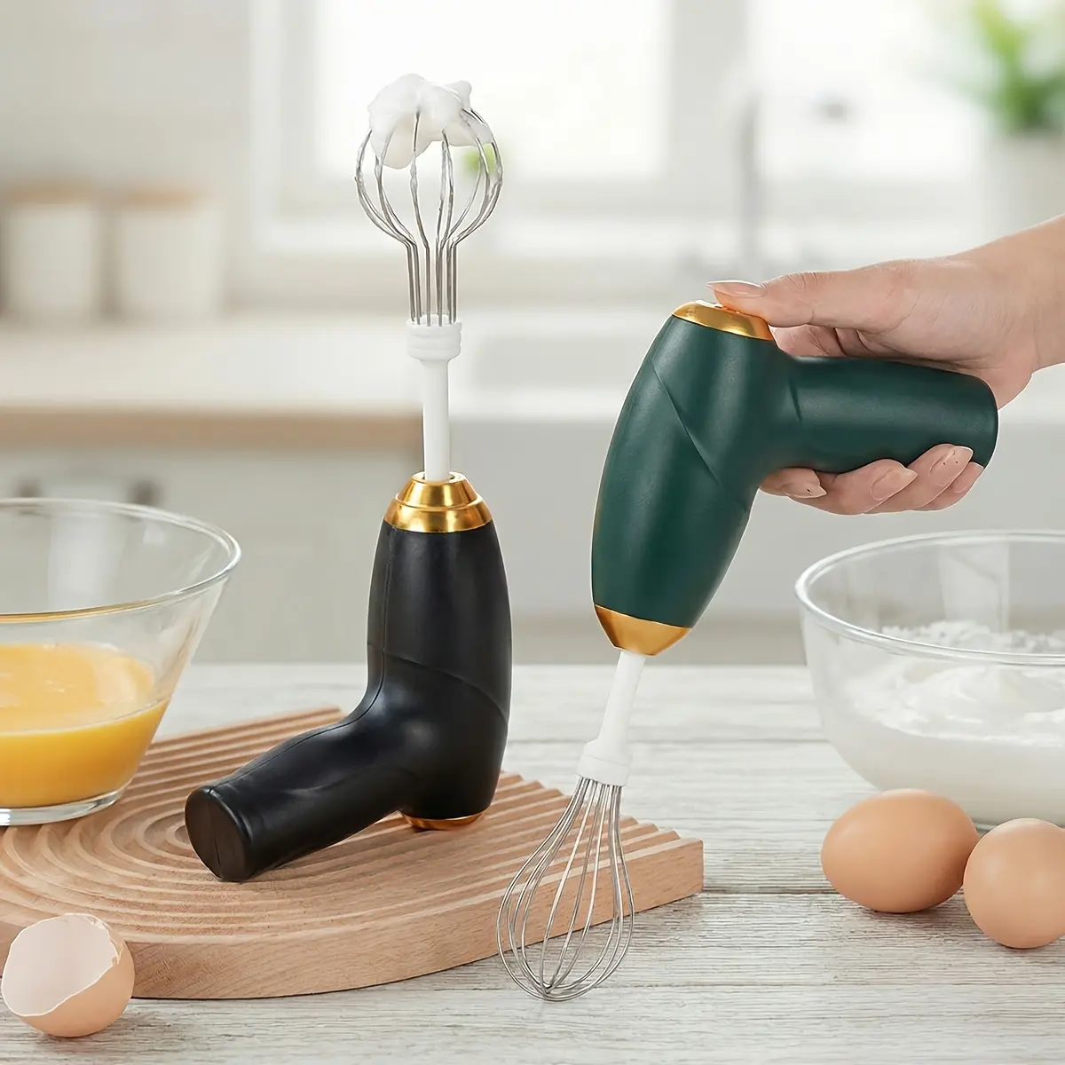 USB- Electric Cordless Hand Mixer with 2 Mixing Heads - 3-Speed Speeds, Rechargeable, Lightweight & Compact for Baking, Whisking Eggs, Cream, Smoothies - Suitable for Home, Cake Decorating (USB) Handheld Mixer