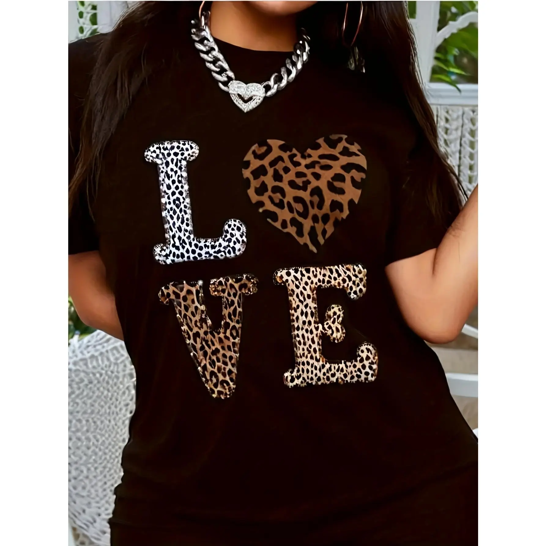 Women's Plus Size Leopard Print T-Shirt- Casual Summer Short Sleeve Round Neck Top, Machine Wash and Dry Clean, Black with Golden Trim, Loose Fit for Plus Size Fashion, Leopard Print Top, Plus Size Clothing