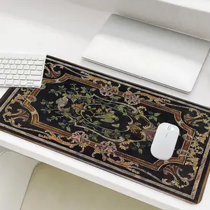 Vintage Floral Pattern Mouse Pad, Rectangle Gaming Mouse Pad, Non-Slip Rubber Base Stitched Edge Desk Pad, Desk Accessories Desktop Accessory Desk Setup Desk Decor for Home Office Game Room