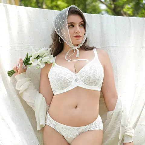 Lacsper Camellia Plus Size Underwire Bra Floral Lace Mesh Unlined Non-Padded Full Coverage with Diamond Accent  All-Day Comfort