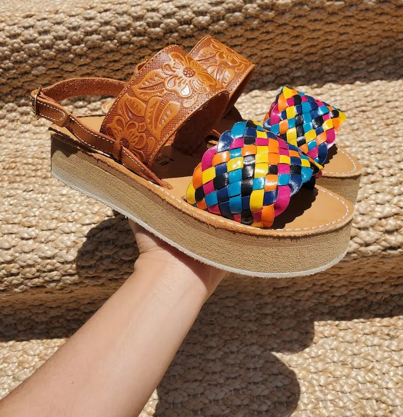 Huarache platform tooled/ Mexican sandals women/platforms sandals Mexican style/ huarache wedge/ leather sandals women/sandals multicolor