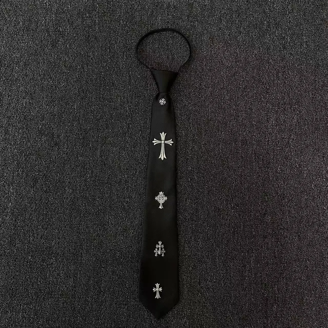 Pre-Tied Gothic Metal Necktie - Punk Cross Accent, Metal Cross Detail, Silver Embroidered Tie Design, Casual Neckties with Zipper Closure for Shirts, Streetwear Outfits, Gothic Metal Tie, Streetwear Upgrade