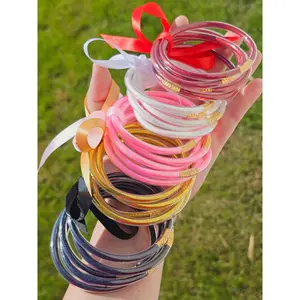 Fashion inspired jelly bracelet