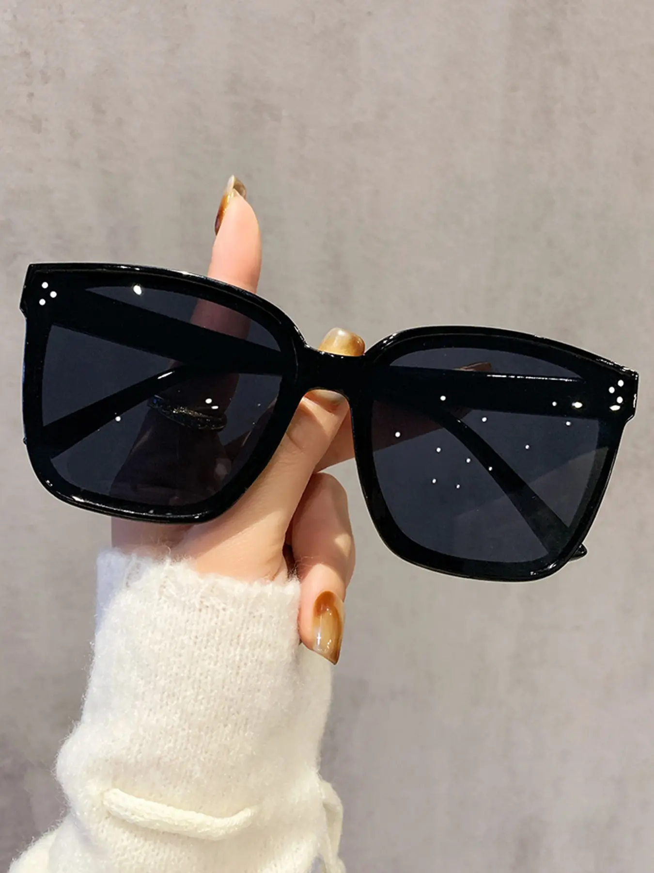 Unisex Large Frame Sunglasses, Fashionable Comfortable Eyewear, Ideal for Outdoor Activities, Parties, Travel, Driving, Fishing, Gifts