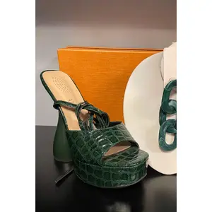 Snakeskin Dark Green Platform Heel