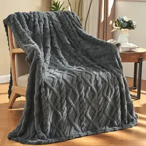 RoseKind Baby Size Diamond Patterned Flannel Fleece Blanket, for Babies, Various Pets, Free Gifts.