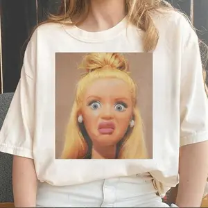 Doll Face Meme T-shirt, Fun Unique Shirt, Funny Disgusting Doll Face Meme T-shirt, Disgusted Shirt, Zacht En Comfortabel..