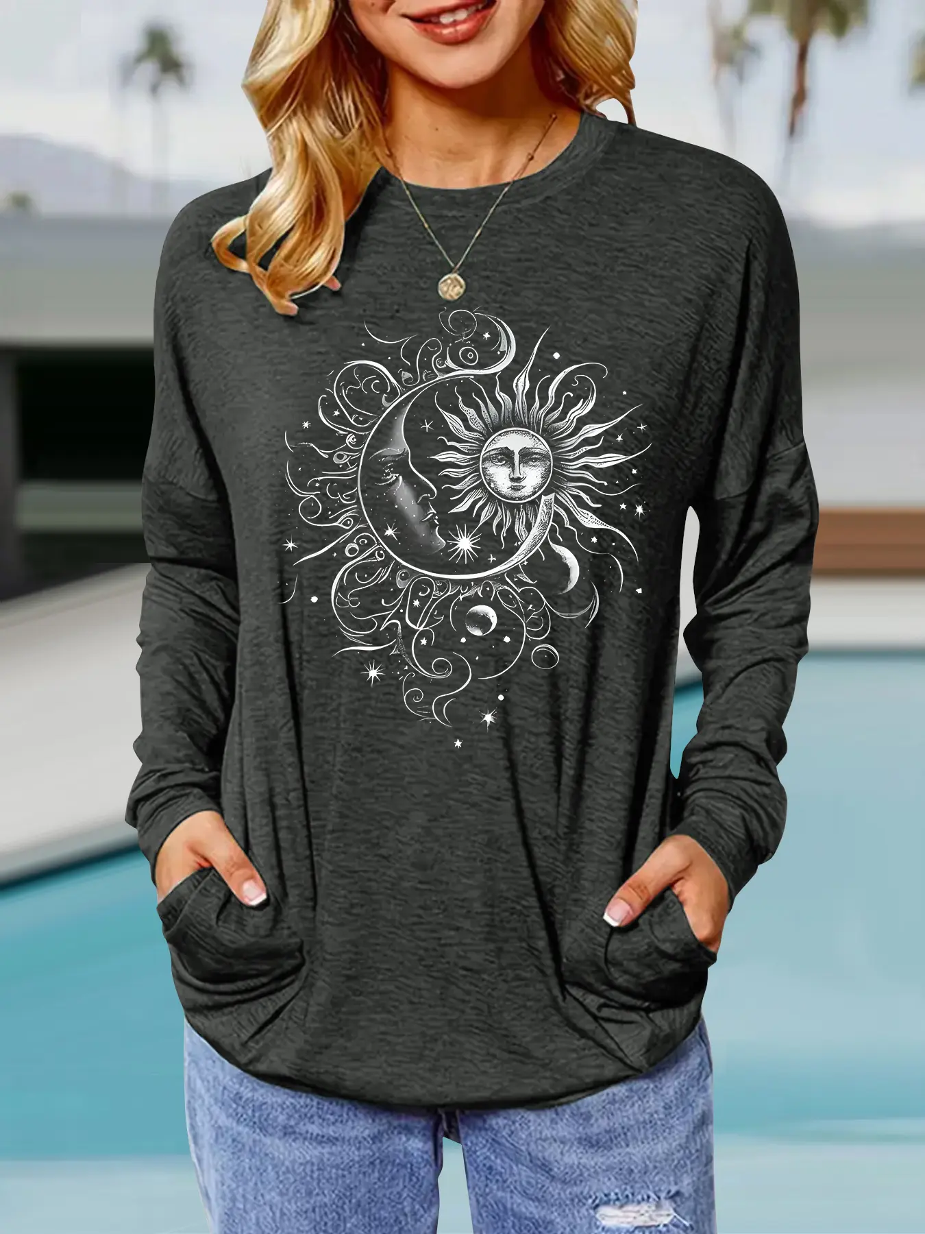 Women's Casual Loose-Fit Pockets Long Sleeve Pullover Sweater Sweatshirts, Womenswear, Artistic Sun & Moon Print, Round Neck, Spring & Fall Fashion
