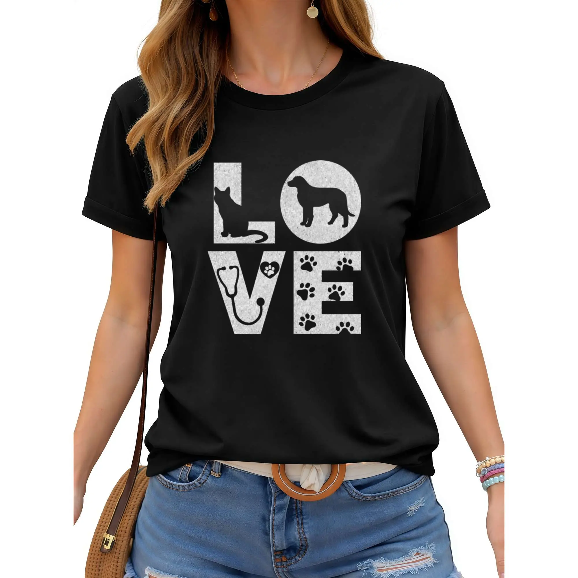 Vet Tech Love Animals Veterinarian Tech Distressed T-Shirt - 100% Unisex Casual Tee with Paw Print & Dog Fish Design, Vet Tech Lettering, Veterinary Professionals & Animal Lovers