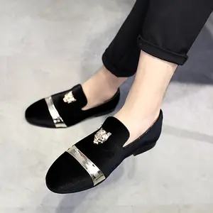 [Stylish Slip-On Loafers] Comfortable Men's Stylish Slip-On Loafers - Black with Metallic Accents & Gemstone Detail, Casual Driving Shoes for Casual Attire Women Flat