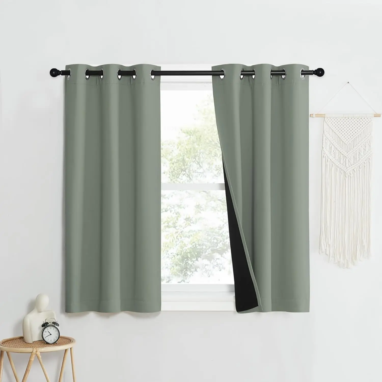 Greyish Green