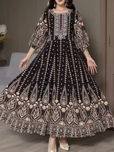 Boho Middle Eastern Dress, Womenswear, Ethnic Embroidery Print Design, Bohemian, Perfect for Casual Vacation and Beach Wear, Beachwear, Effortless Summer Look, Stylish and Comfortable