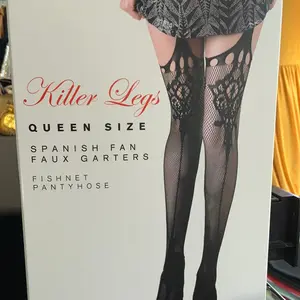 Spanish Fan Faux Garters