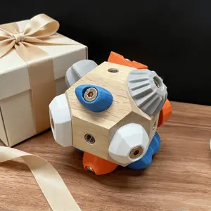 3D-Printed Wooden Climbing Training Ball – Perfect Gift for Climbers，Portable Finger Grip & Reaction Agility Trainer，Climbing Bouldering Gear for Home or Party Challenge