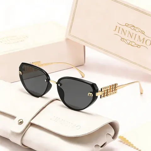 Trendy Unisex Fashion Sunglasses, New Fashion Everyday Accessory for Holidays and Daily Wear