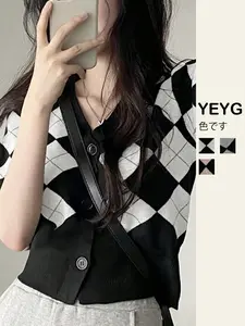 Fashionable Retro V-Neck Argyle Knitted Cardigan Sweater Womenswear Knitwear - 2025 New Casual Youthful Fitted Short-Sleeve Top