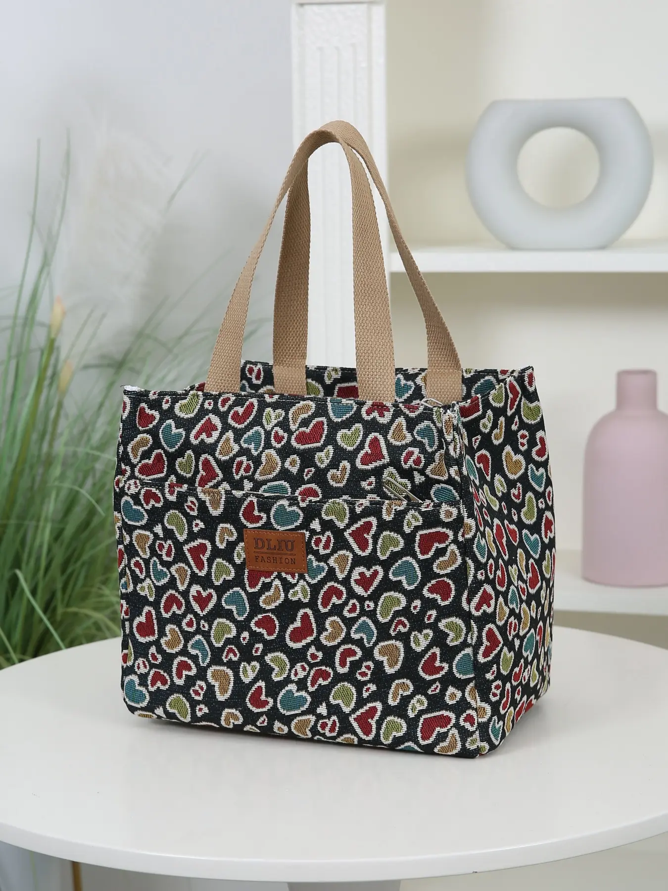 New style, thickened fabric, large capacity, cute heart pattern, aluminum foil lining, front zipper pocket, lunch bag, Portable lunch bag, lunch box storage bag, suitable for work, school, outdoor picnics, daily use, Lunch Bag Gift