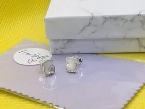 TOUS Mother of Pearl Color Earrings 9mm S925 Stud Earrings