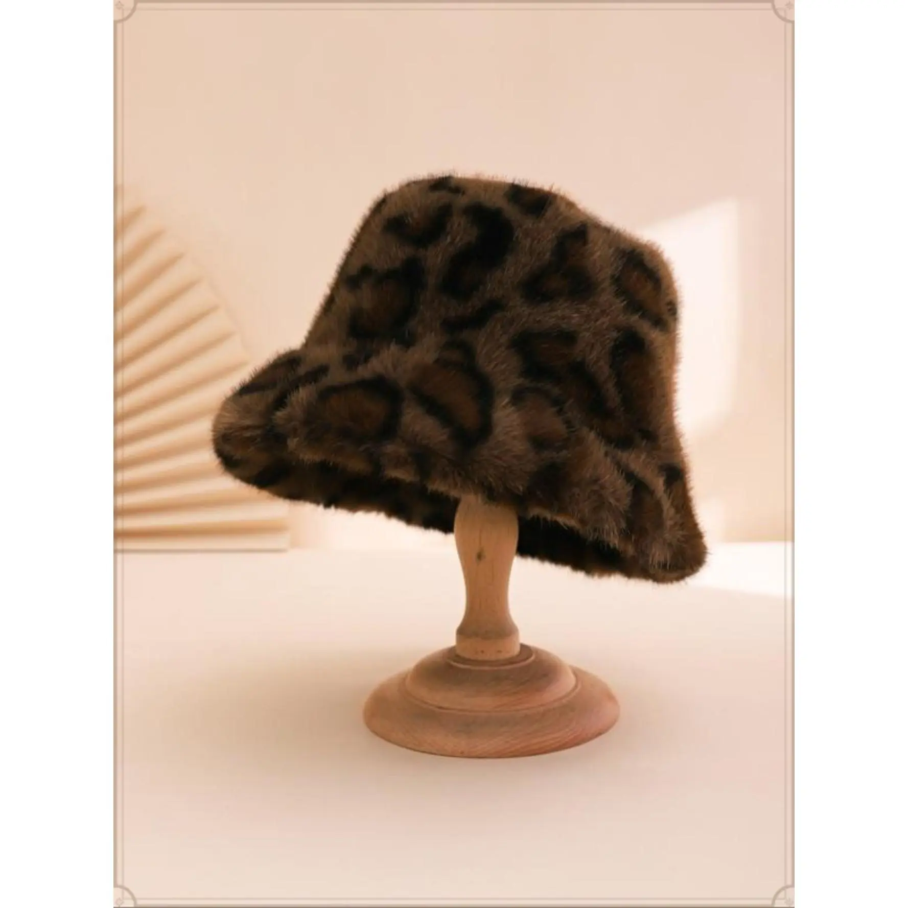 Winter Faux Fur Fuzzy Bucket Hat Fluffy Warm Hat for Women Men