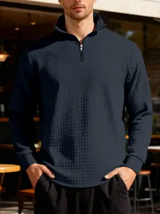 New men's solid color waffle long sleeve knitted pullover hoodie, half zipper stand collar design, autumn and winter season wear, the fabric warm and comfortable, suitable for home leisure and outdoor sports, fashion and simple men's clothing.