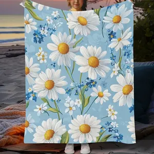 Cozy White Daisies & Blue Flannel Blanket - Soft Retro All-Season Bedspread, Thick Warm Bed Cover for s &, Hand Wash Only, Perfect for Home, Camping, Picnic, Christmas, Valentine's Gift ( Daisy Pattern)