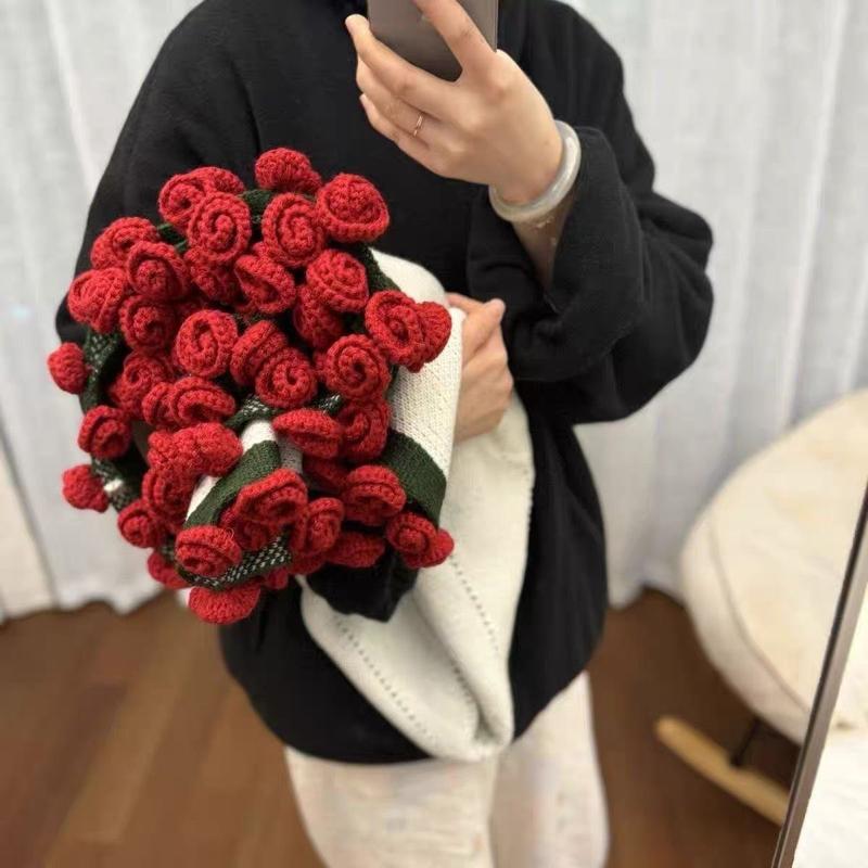 Rose hand-woven blanket, pure handmade blanket, can be turned into a bouquet of roses blanket,a gift for the object, mother, elders, a special gift-MM